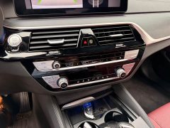 BMW 5 Series 530Li Premier M Sport Package - ფოტო 8