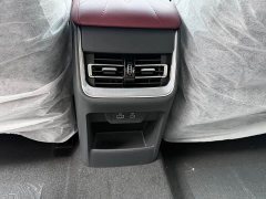 Hongqi H5 2025 1.5T DCT Xuanying 2 million units commemorative edition - ფოტო 7