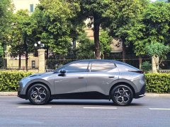 Lynk & Co Z20 2025 530km rear drive Max - ფოტო 15