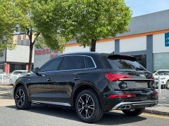 Audi Q5L 2024 40 TFSI Fashionable and Dynamic - ფოტო 5