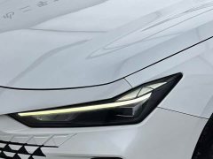 Changan UNI-V 2.0T Sharp Speed Edition - ფოტო 12