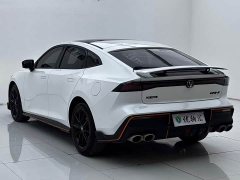 Changan UNI-V 2.0T Sharp Speed Edition - ფოტო 4
