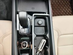 Volvo XC60 2026 B5 four-wheel drive Zhiyi Luxury Edition - ფოტო 10