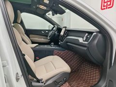 Volvo XC60 2026 B5 four-wheel drive Zhiyi Luxury Edition - ფოტო 14