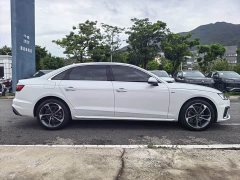 Audi A4L 2022 40 TFSI Fashionable and Dynamic - ფოტო 13