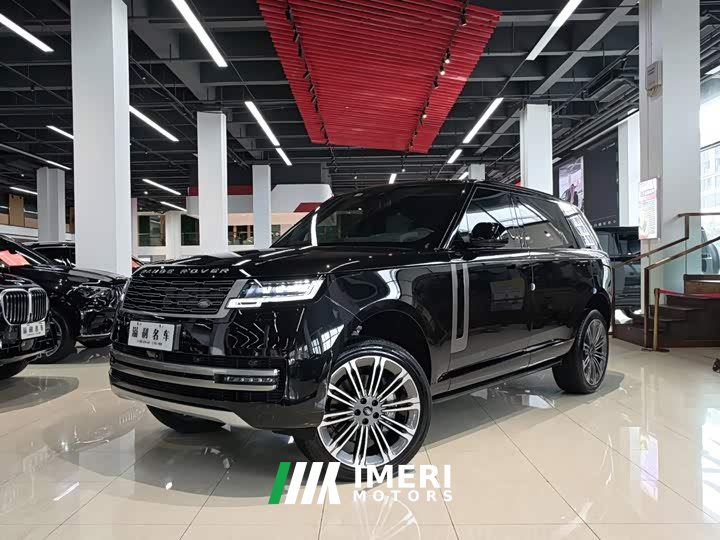 Land Rover Range Rover 2025 3.0 L6 400PS Extended Edition