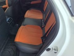 Porsche Taycan - ფოტო 17