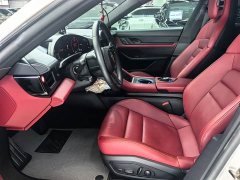 Porsche Taycan - ფოტო 3