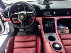 Porsche Taycan - ფოტო 9
