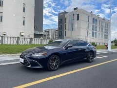 Lexus ES 2021 300h Premium Edition - ფოტო 1