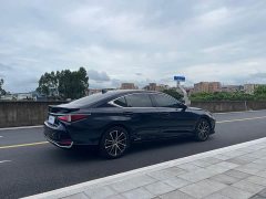 Lexus ES 2021 300h Premium Edition - ფოტო 9