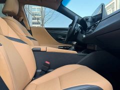 Lexus ES 2022 300h Luxury Edition - ფოტო 4
