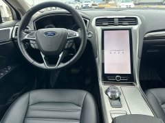 Ford Mondeo EcoBoost 180 Luxury - photo 18