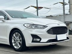 Ford Mondeo EcoBoost 180 Luxury - photo 4