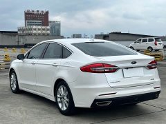 Ford Mondeo EcoBoost 180 Luxury - photo 7