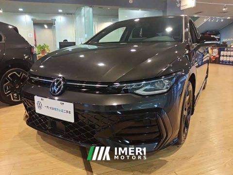 2025 Volkswagen Golf 300TSI R-Line - ავტომობილი ჩინეთიდან