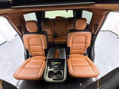 Lincoln Navigator 2020 3.5T Prestige Edition - ფოტო 8
