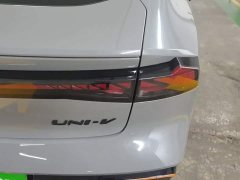 Changan UNI-V 2022 2.0T Speed Edition - ფოტო 8