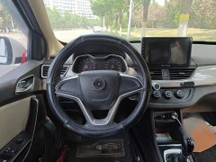 Baojun 310W 2017 1.5L Manual Comfort China VI - ფოტო 3