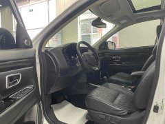 Outlander 2020 2.4L four-wheel drive exclusive version, 5 seats - ფოტო 13