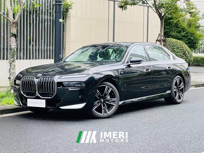 BMW 7 740Li Version M