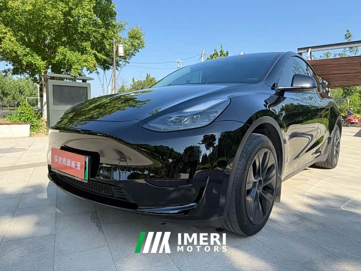 Tesla Model Y 2023 Rear-Wheel Drive
