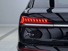 Audi Q7 2020 3.0T Plus Edition - ფოტო 6
