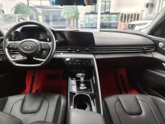 Hyundai Elantra 2022 1.5L CVT Luxury - ფოტო 12