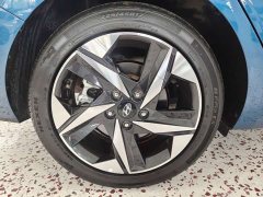 Hyundai Elantra 2022 1.5L CVT Luxury - ფოტო 18