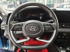 Hyundai Elantra 2022 1.5L CVT Luxury - ფოტო 6