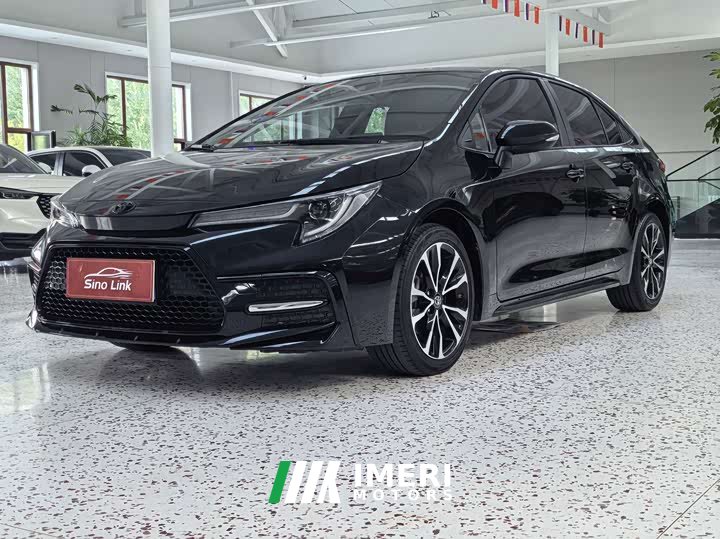 Toyota Corolla 1.8L CVT Sport - ავტომობილი ჩინეთიდან