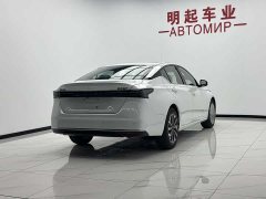 Nissan Teana HarmonyOS Cabin 2.0L Ultra Comfort Edition - ფოტო 9