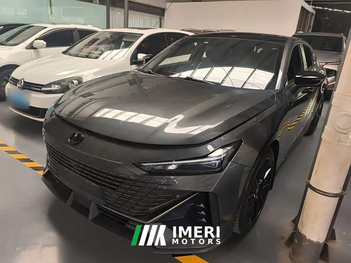 Changan UNI-V 2022 1.5T premium