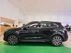 Hongqi HS5 2023 2.0T four-wheel drive Qixiang Pro version - ფოტო 3
