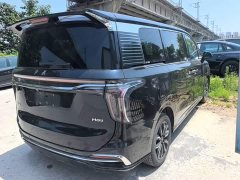 FAW Red Flag HQ9 2.0T Smart Connected Premium Edition - ფოტო 5