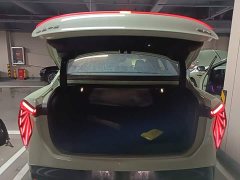 Hongqi EH7 2025 690 Smart Select Edition - ფოტო 18