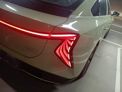 Hongqi EH7 2025 690 Smart Select Edition - ფოტო 8