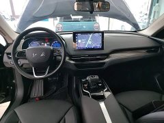 Hongqi E-QM5 2022 431km Charging Enjoyment Edition - ფოტო 10
