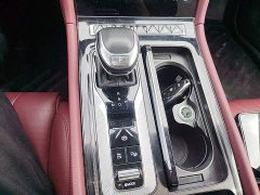 Hongqi H5 2023 2.0T automatic smart connected flag version - ფოტო 14