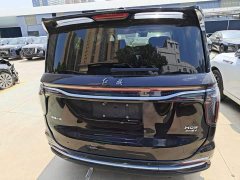FAW Red Flag HQ9 PHEV 2.0T AWD Business Edition - ფოტო 6