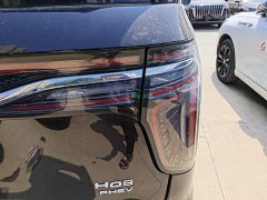 FAW Red Flag HQ9 PHEV 2.0T AWD Business Edition - ფოტო 8