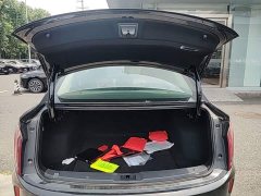 Hongqi E-QM5 2023 basic travel version - ფოტო 19