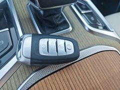 FAW Red Flag E-HS9 660km Range Flagship Edition Four-Seater - ფოტო 9