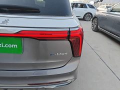 FAW Red Flag E-HS9 660km Range Flagship Edition Four-Seater - ფოტო 8