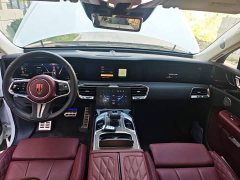 FAW Red Flag E-HS9 660km Range Flagship Edition Four-Seater - ფოტო 10