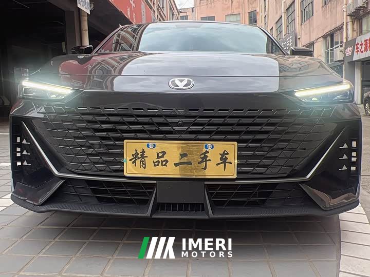 Changan UNI-V 1.5T premium