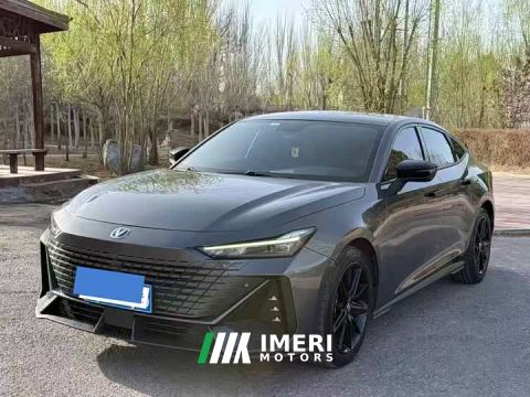 2023 Changan UNI-V 1.5T Premium Edition - car from China