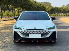 Changan UNI-V 2023 2.0T sharp version - ფოტო 2