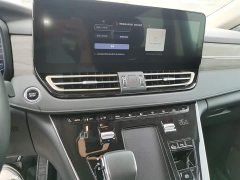 FAW Red Flag HQ9 PHEV 2.0T AWD Business Edition - ფოტო 13