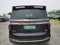 FAW Red Flag HQ9 PHEV 2.0T AWD Business Edition - ფოტო 6